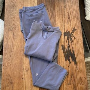 Jaanuu grey knit scrub set